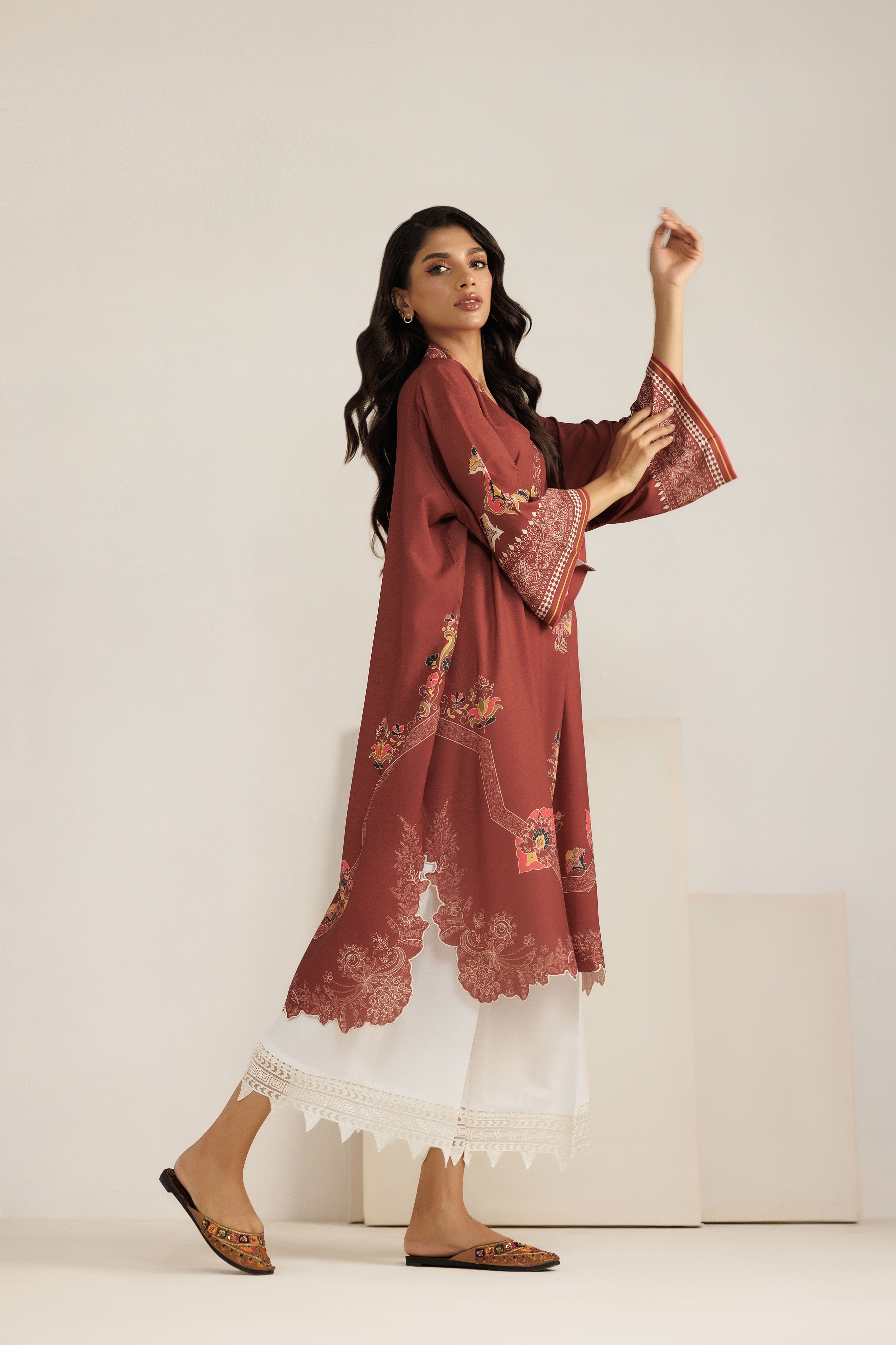 Tasnim kurta